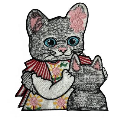 China Handmade Water-Soluble Cartoon Cat Embroidery Cloth Stickers Animal Patches Clothes Patch Accessories For Clothing for sale