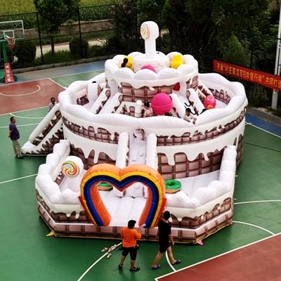 China bodybuilding fitness playground equipment inflatable cake castle for sale for sale