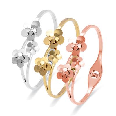 China 2022 New Trendy Three Flower Stainless Steel Bangles Bracelets For Women Girls Zircon Cuff Bangle Bracelet Jewelry for sale