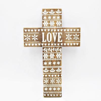 China Europe Wholesale Personalized Handcrafted Wooden Love Cross Signs And Saying For Wall Art Hanging Home Altar Wedding Decoration for sale