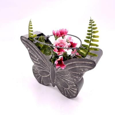 China 100% handmade & Hand Painting Galvanized Wall Hanging Hot Sale Metal Rustic Herb Planter Flowering Pots With Sign Garden Indoor Home Decoration for sale