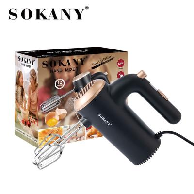 China Zogifts 2021 New Style Black Eggbeater Ejector Knob Mini Hand Mixer Electric Hand Kitchen Mixer Portable Mixer Egg Beater for sale