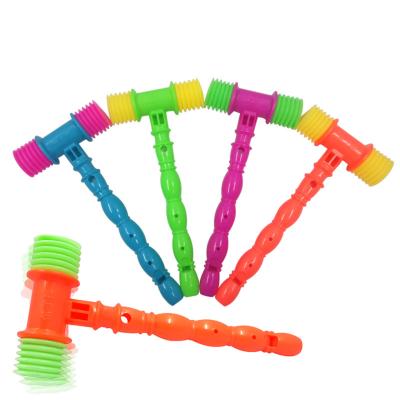 China Plastic Noise Maker Random Unisex Color Funny Hammer Lovely Shape Toy Kids Gift of Vocal Knocking for sale