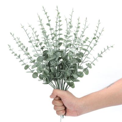 China Acrylic Amazon Sells Best Artificial Silk Eucalyptus Stem Branch Leaves Bouquet Greenery Foliage Wedding Hotel Plastic Decoration for sale