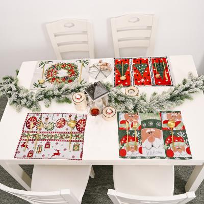 China 2021 New Christmas Table Decoration Home Table Mat For Christmas Placemat Eco-Friendly Wholesale Viable Cartoon Tablecloth for sale