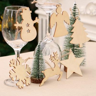 China Promotional Customizable Home Decorations Ornaments Chirstmas Decor Products Wood Crafts for sale