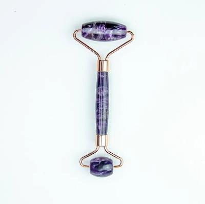 China Whitening 100% Real and Natural Amethyst Crystal Roller Facial Massage Stone Roller Jade Roller for sale