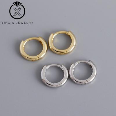 China YiXin's Stylish Jewelry 2022 New Products Around Small Brilliant Earrings Fashion Jewelry S925 Sterling Silver Gold Earrings Ladies for sale