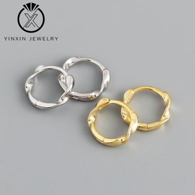 China YiXin's Elegant Jewelry S925 Sterling Silver Earrings Button Round Ear Studs Women's Small Gold Shiny Fashion Jewelry for sale