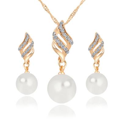 China Elegant Korean version of YiXinJewelry single source pendant set artificial spiral necklace earrings pearl jewelry set for sale