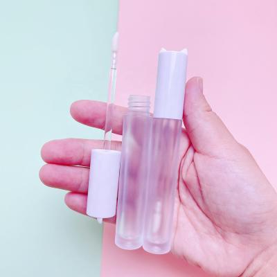 China JIE MEI Stock New Cute Lovely Car Ear Cosmetic Cap Frosted Lip Gloss Empty Tube 5ML Plastic Round Liquid Lipstick Bottle for sale