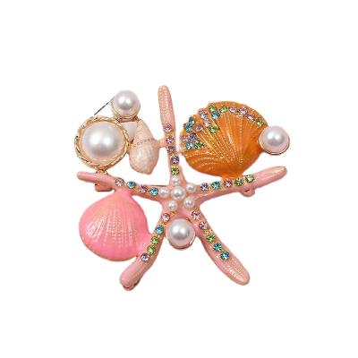 China Durable Korean Version of Central Statistical Institute Drip Oil Marine Life Brooch Starfish Shell Fashion Pin Metal Diamond Pearl Corsage Accessories Brooch for sale