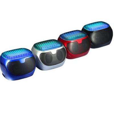 China Drahtloser Sprecher bluetooth Q98 LED mit ZUSATZtf Einbauschlitzaudiomusikmp3-player FMs zu verkaufen