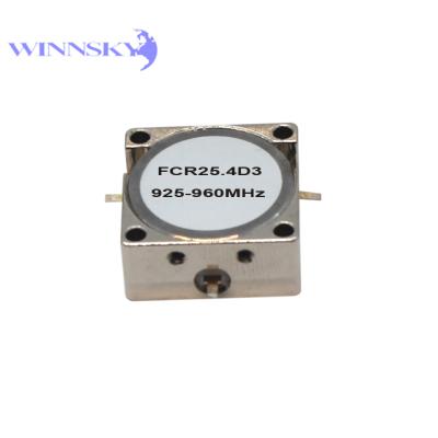 China Microwave Ferrite RF Drop In 925-960MHz Circulator With Low Dielectric Loss, Customized 25.4*25.4*10mm for sale