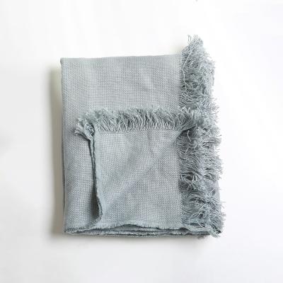 China Airy Blue Color Anti Static Softened 100% Throw Linen Blanket Fringed Blanket for sale