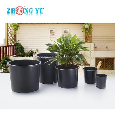 China Modern Wholesale Cheap Garden Plant Pots Greenhouse Black Plastic Flower Pots Square Or Round Shape for sale