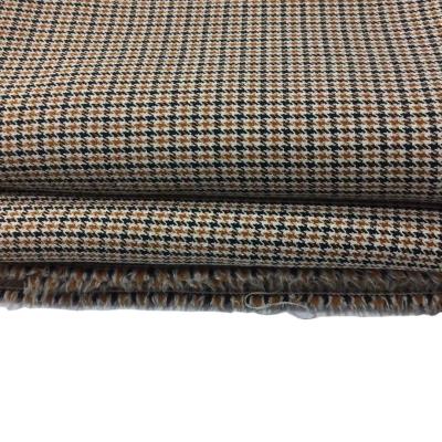 China Customized Three Color Woven Polyester Fabric Jacquard Style and Custom Color Options for sale