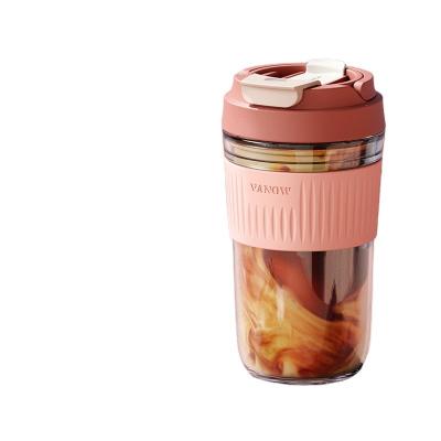 China New Hot Sales 460ml American Style Glass Drinking Water Bottle Large Capacity Portable Sippy Coffee Cups With Lid And Straw for sale