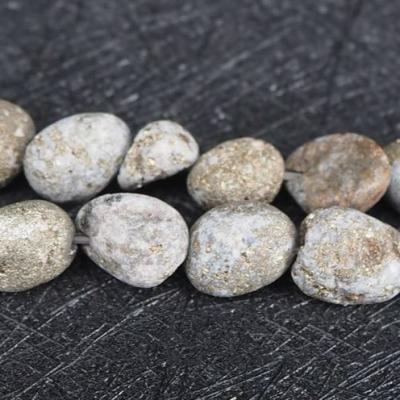 China Other Natural Gemstone Raw Mineral Rough Stone Nugget Loose Beads Jewelry Making Materials for sale