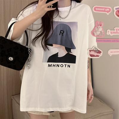 China 2022 QUICK DRY White Crewneck Tees T-shirt Women Springs White Logo Graphic / Loose Key Sleeves Summer Shorts for sale