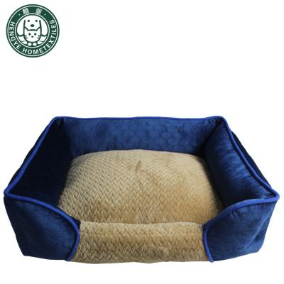 China Luxury Breathable And Warm Square Dog Bed Comfortable For All Seasons Pet Bed For Cats for sale