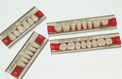 China Heraeus Artificial Dental Teeth with High Strength and Wear Resistance for sale