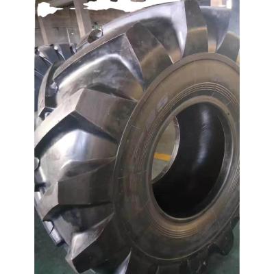 China Factory Price Imported First Class Material Used Tires Tubeless Bias OTR Tires 35/65-33 Off Road Loader for sale