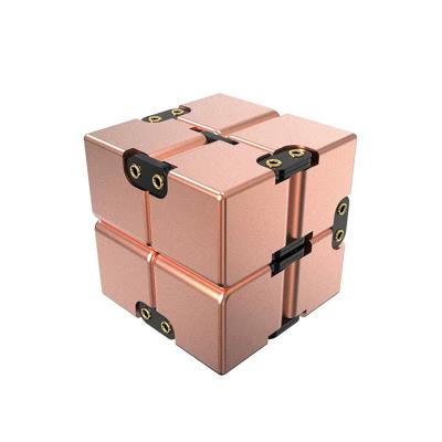 China Relieve Stress And Anxiety Antistress Spinning Metal Infinity Folding Popular Small Rotating Cube For Autism Shixin-1110 for sale