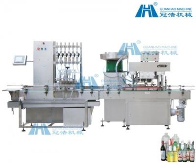 China Zelfstroomtype Lineaire Wegende Autoflessenvullenmachine voor Melkzuur/Sojasaus Te koop