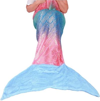 China Cute Mermaid PORTABLE Tail Blanket Fish Scale Flannel Mermaid Blanket Sleeping Bags for sale