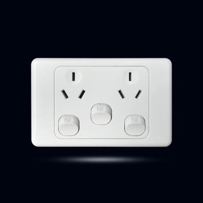 China Mini Plug Power Plug USA UK Development EU AU Development Residential / Multi-Purpose Socket Outlet Outlet for sale