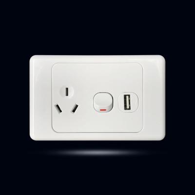 China Residential / Multi-Purpose US AU Plug US AU UK EU Wireless Smart Wall Switch And Socket Australia for sale