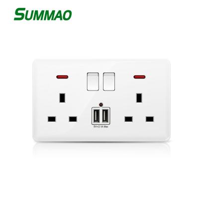 China 13A Smart Usb Dual 2 Way 2Gang Residential/General Purpose Wall Outlet With Usb Charger Ports for sale