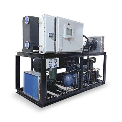 China Hotels NH3 CO2 Compressor Unit System Semi-closed Screw Refrigeration Compressor For Cold Room for sale