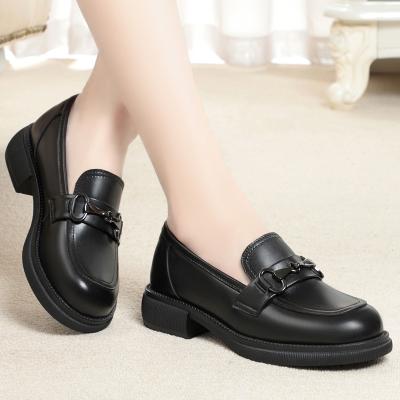 China Designer Retro Mental Buckle Women's Round Flat Shoes Comfortable Soft Ladies Leather Cowhide Loafers Casual Shoes for sale