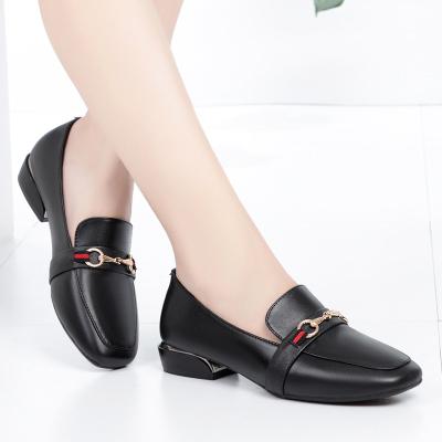 China Good Quality Fine Toe Massage Black Shoes For Women Ladies Ladies Loafers Comfortable Shoes Women for sale