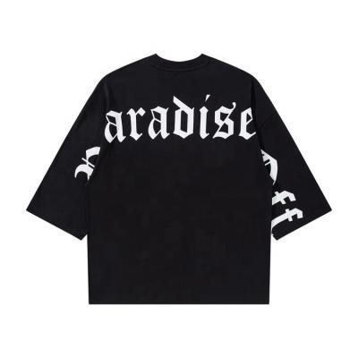 China Custom T-Shirt Oversized Three Quarter Boxy Fit Drop Shoulder with Gothic Letter Print for sale