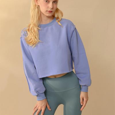 China Outdoors Oversized Cropped Crewneck Sweatshirt Hoodie Crop Top Women'S Raw Hem for sale