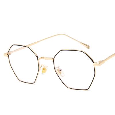 China Women's Irregular Square Geometric Glass Myopia Frame Reading Glass Metal Fashion Optical Frame for sale