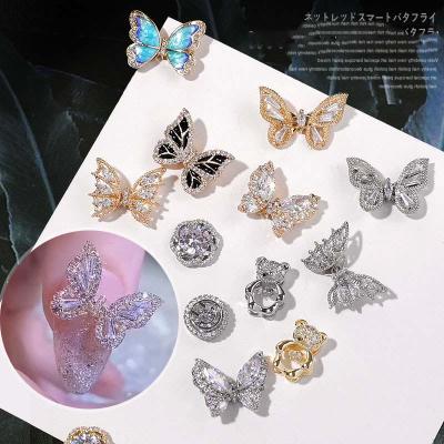 China Hot Alloy Crystal Zircon Nail Jewelry Luxury Metal Simulation 3D Flying Butterfly Nail Art Decorations Gold /Silver for sale