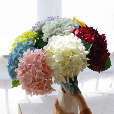 China Hot Selling Fashional Artificial Flowers Large Stem Simple Luxury Artificial Hydrangea Home Decorative Flowers Leaf Hydrangea for sale