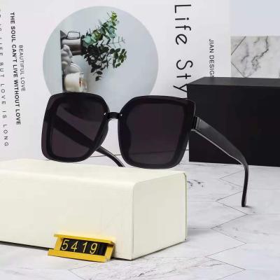 China Fashion sunglasses 2022 wholesale fashionable luxury famous brands sunglasses designer sun glasses sunglasses with logo for sale