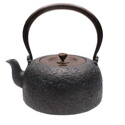 China Durable Gusheng High End No Enamels Interior Cast Iron Tea Kettle Elegant Teapot for sale