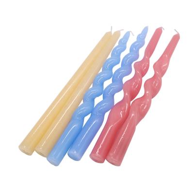 China Customized Spiral Shape Stick Candle Candle Maker Paraffin Wax Candle for sale