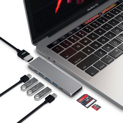 China Aluminum Alloy 8 in 1 Type C Hub Thunderbolt 3 USB-C 3.1 Type Mini Portable Desktop Charging USB 3 Hub Port Aluminum Alloy USB-C Hub .0 for sale