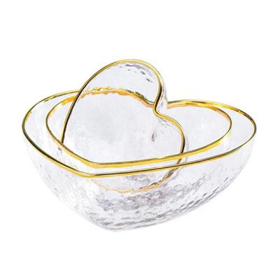 China Japanese Creative Viable Transparent Heart Shaped Rim Fruit Salad Hammer Stats Hammer Heart Glass Bowl for sale