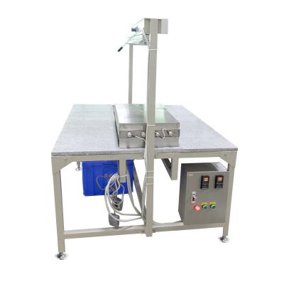 China Máquina de hornear de PVC de alta temperatura Plataforma de horneado simple para la máquina de parches de PVC en venta