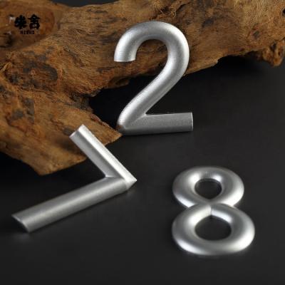 China Modern Spherical Three Dimensional Silver House Number Door Metal 3D Word Sign Aluminum Alloy Numbers For Hotel Door Plate for sale