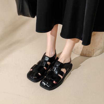 China 2022 Fashion Trend New Arrival Self-designed Style Leather Sandals For Women for sale