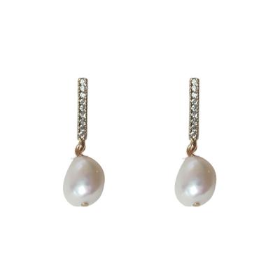 China TRENDY Simple White Pearl Earrings 925 Sterling Silver Gold Plated Zircon Dangle Earrings for sale